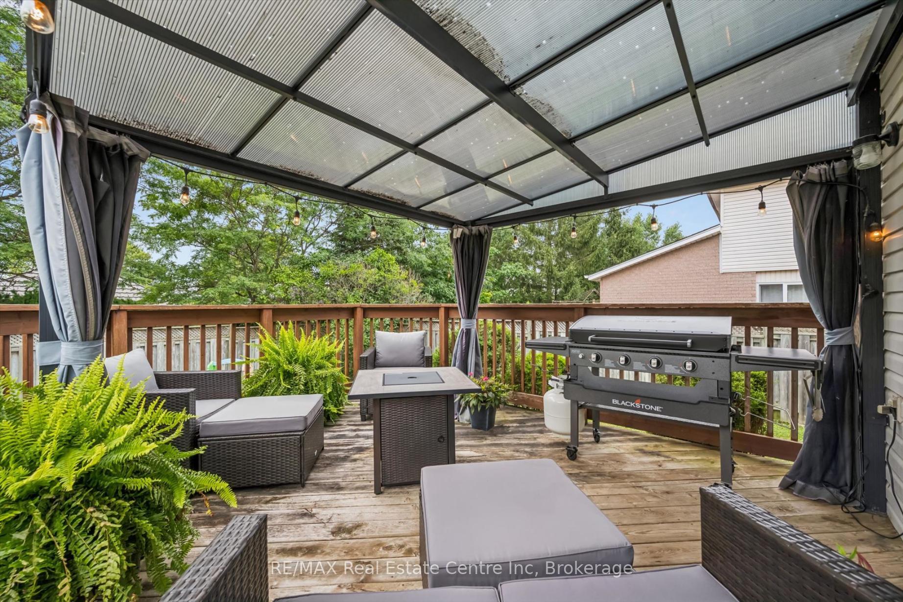 Photo 18 of 20 Pratt Place, Cambridge, Hespeler Village — HOMEH