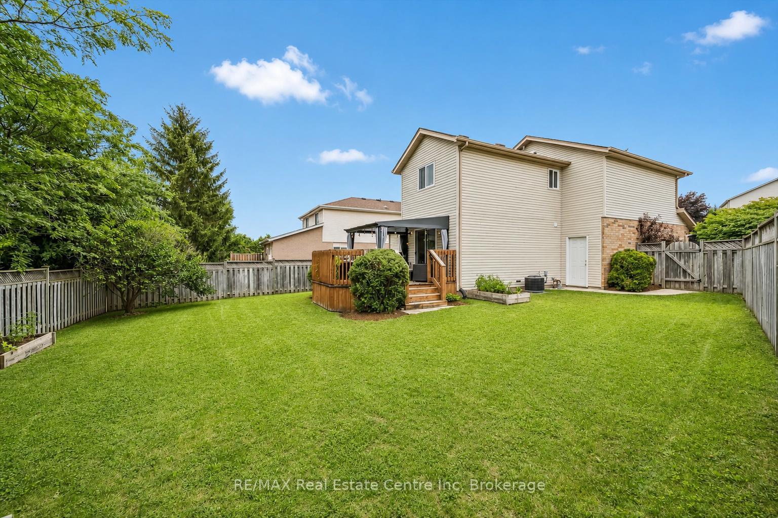 Photo 20 of 20 Pratt Place, Cambridge, Hespeler Village — HOMEH