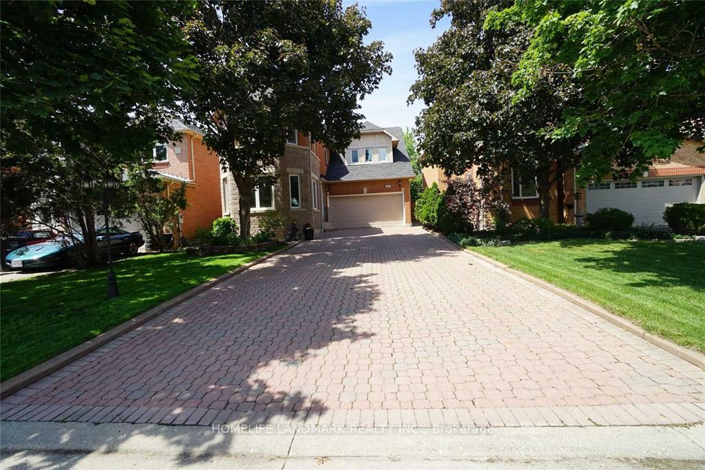 Photo 2 of 4887 Natkarni Crescent, Mississauga, East Credit — HOMEH
