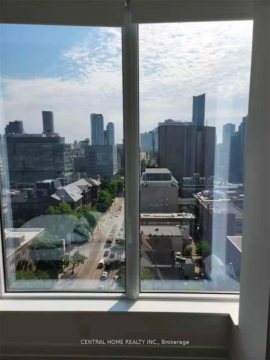 Photo 5 of Unit 1607, 203 College Street, Toronto, Kensington-Chinatown — HOMEH