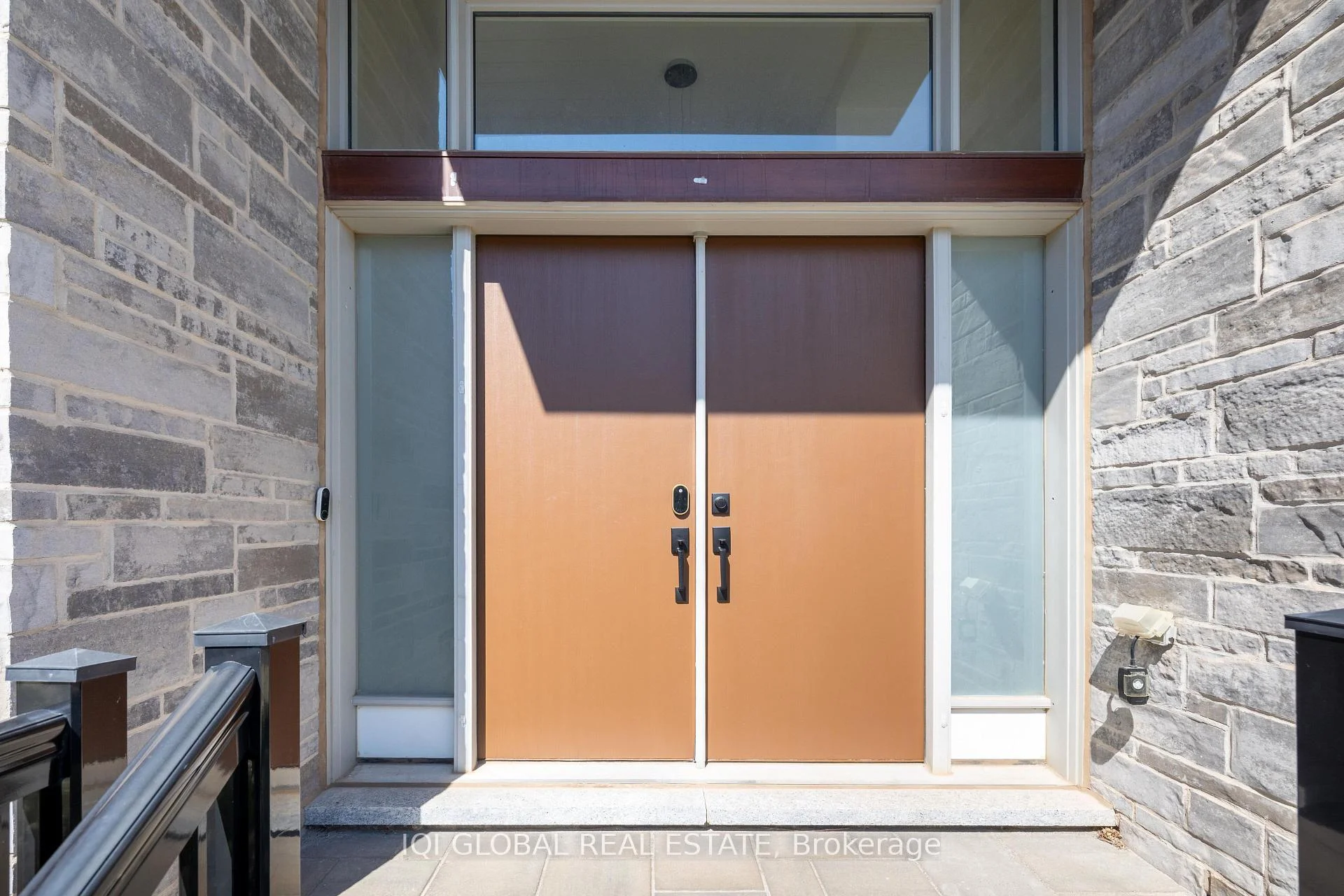 Photo 15 of 3329 Merion Gardens, Oakville, Glenorchy — HOMEH