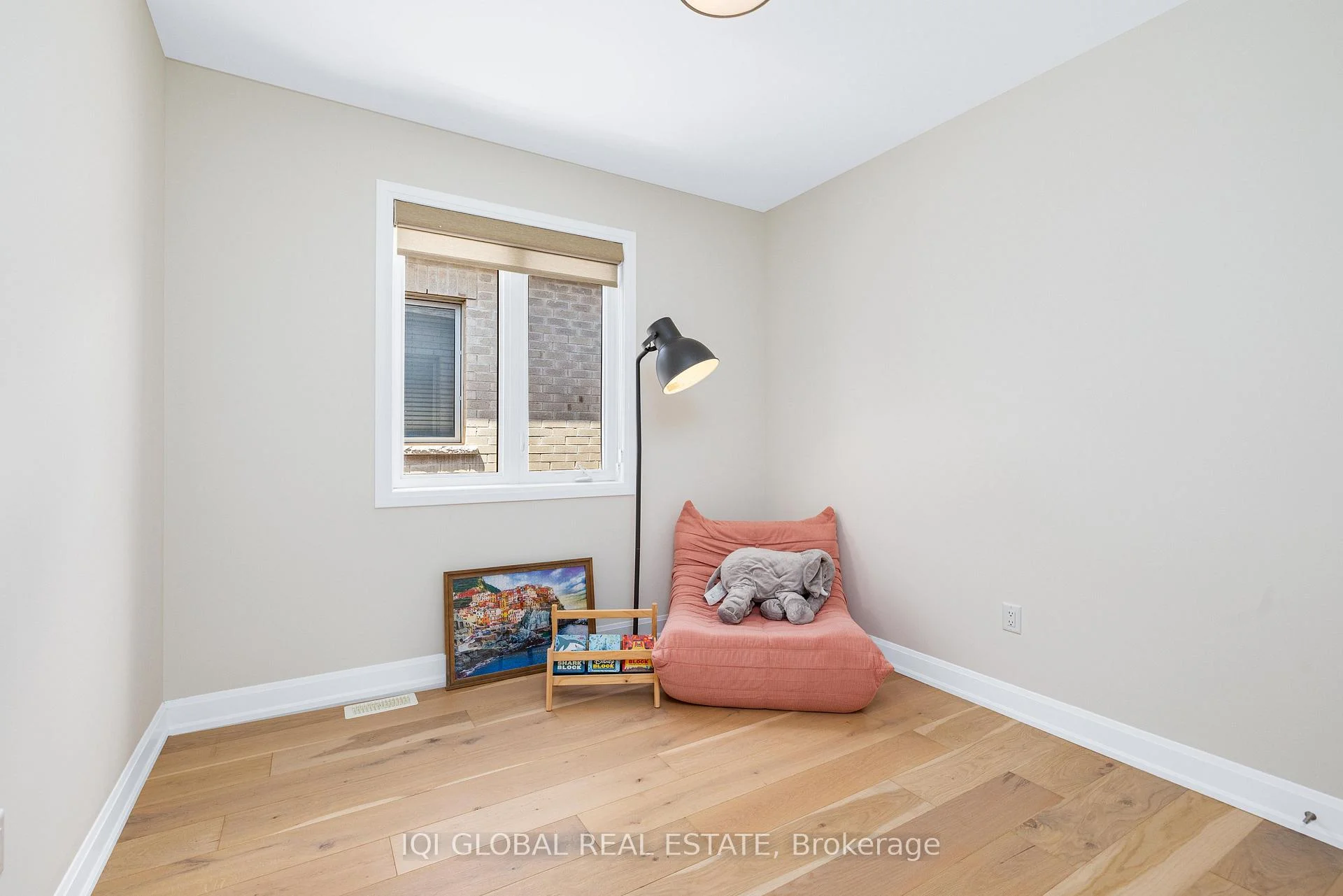 Photo 48 of 3329 Merion Gardens, Oakville, Glenorchy — HOMEH