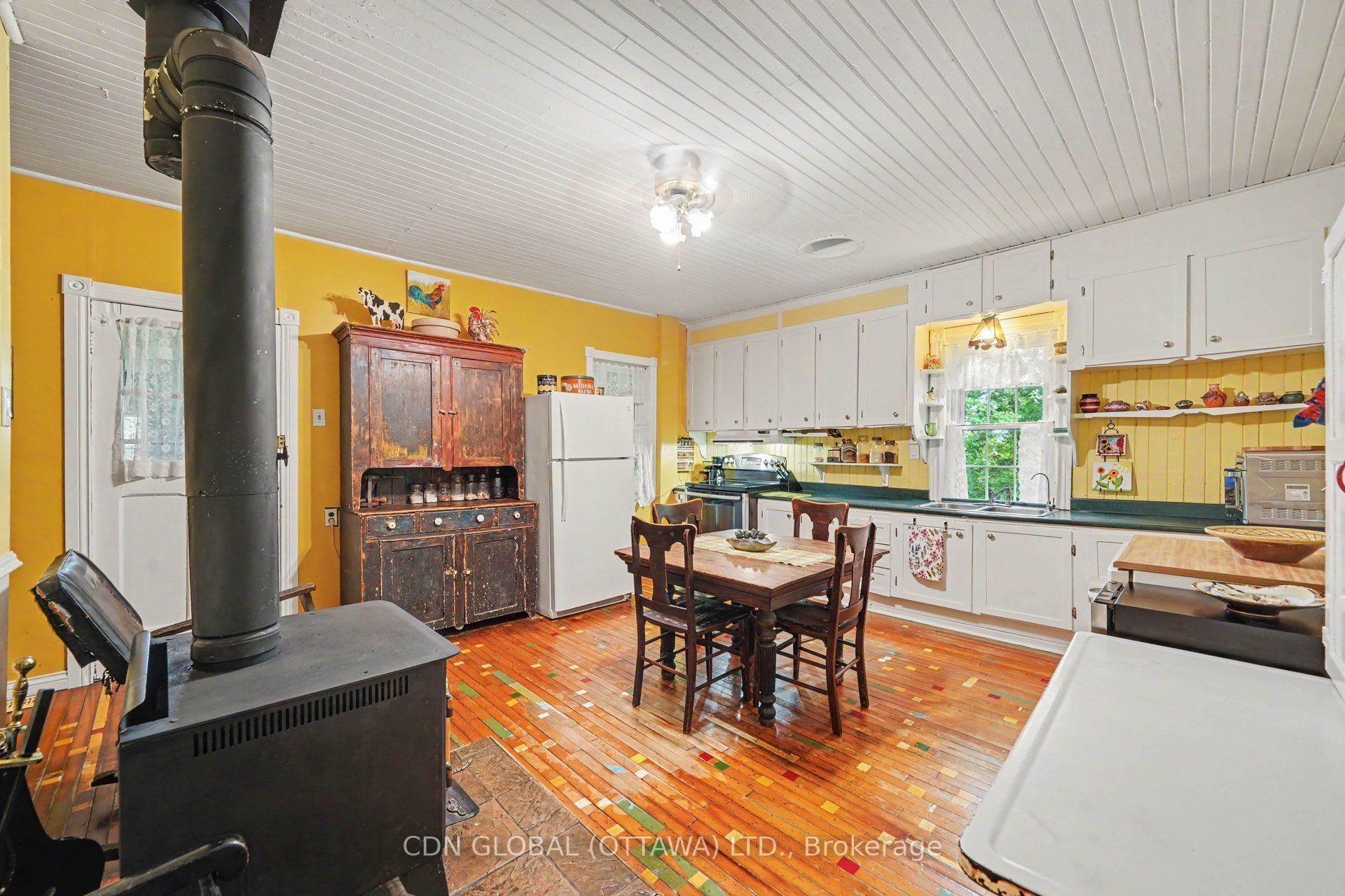 Photo 14 of 1495 York's Corners Road, Ottawa, Osgoode Twp North of Reg Rd 6 — HOMEH