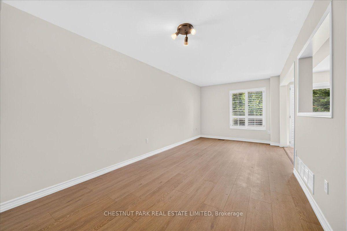 Photo 10 of 241 Banbrooke Crescent, Newmarket, Summerhill Estates — HOMEH