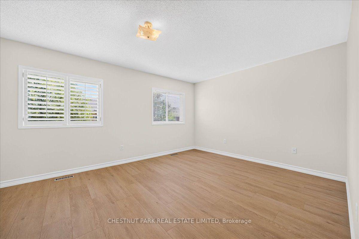 Photo 18 of 241 Banbrooke Crescent, Newmarket, Summerhill Estates — HOMEH