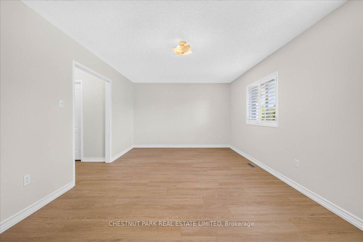 Photo 21 of 241 Banbrooke Crescent, Newmarket, Summerhill Estates — HOMEH