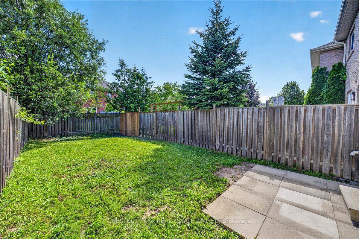 Photo 35 of 241 Banbrooke Crescent, Newmarket, Summerhill Estates — HOMEH