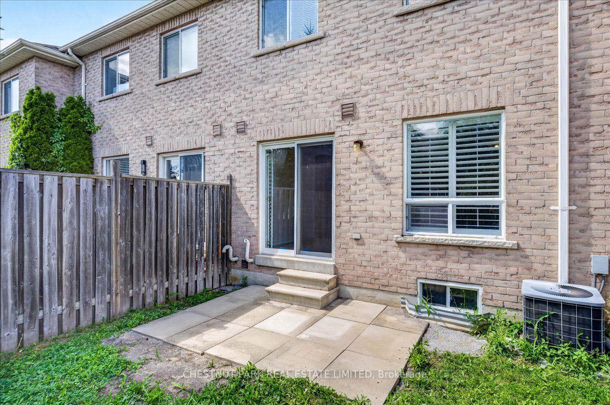 Photo 40 of 241 Banbrooke Crescent, Newmarket, Summerhill Estates — HOMEH