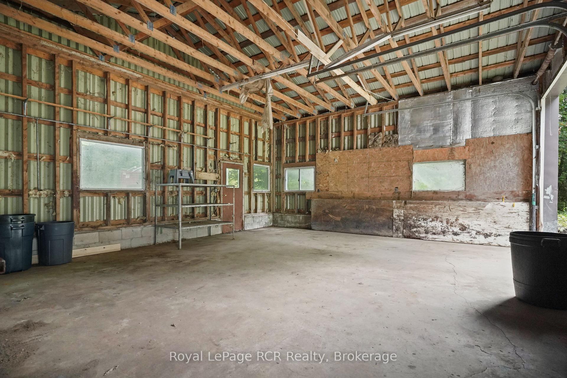 Photo 31 of 984 14 Concession E, Brockton — HOMEH