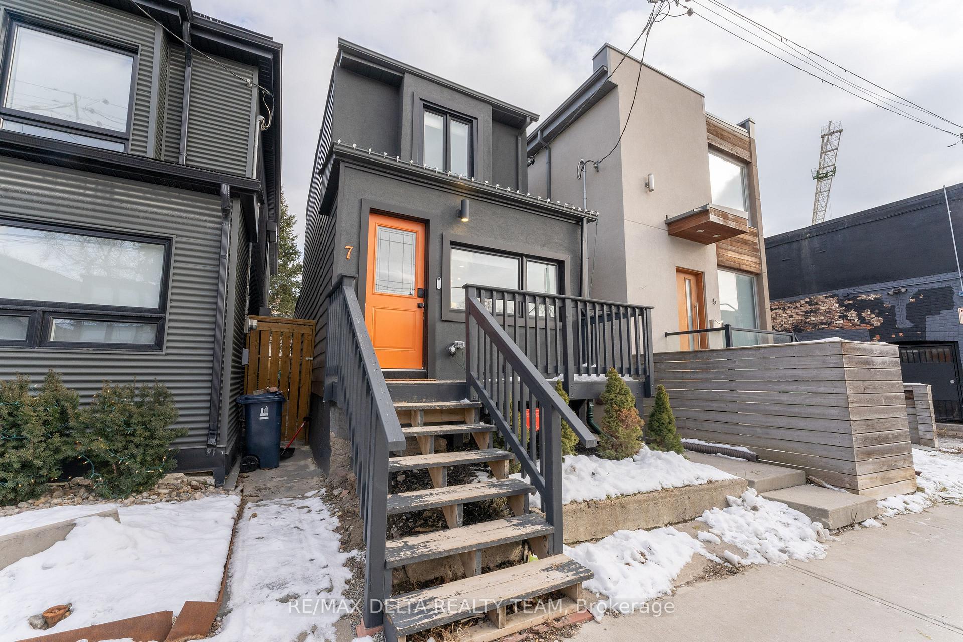 Photo 1 of 7 Craven Road, Toronto, Greenwood-Coxwell — HOMEH