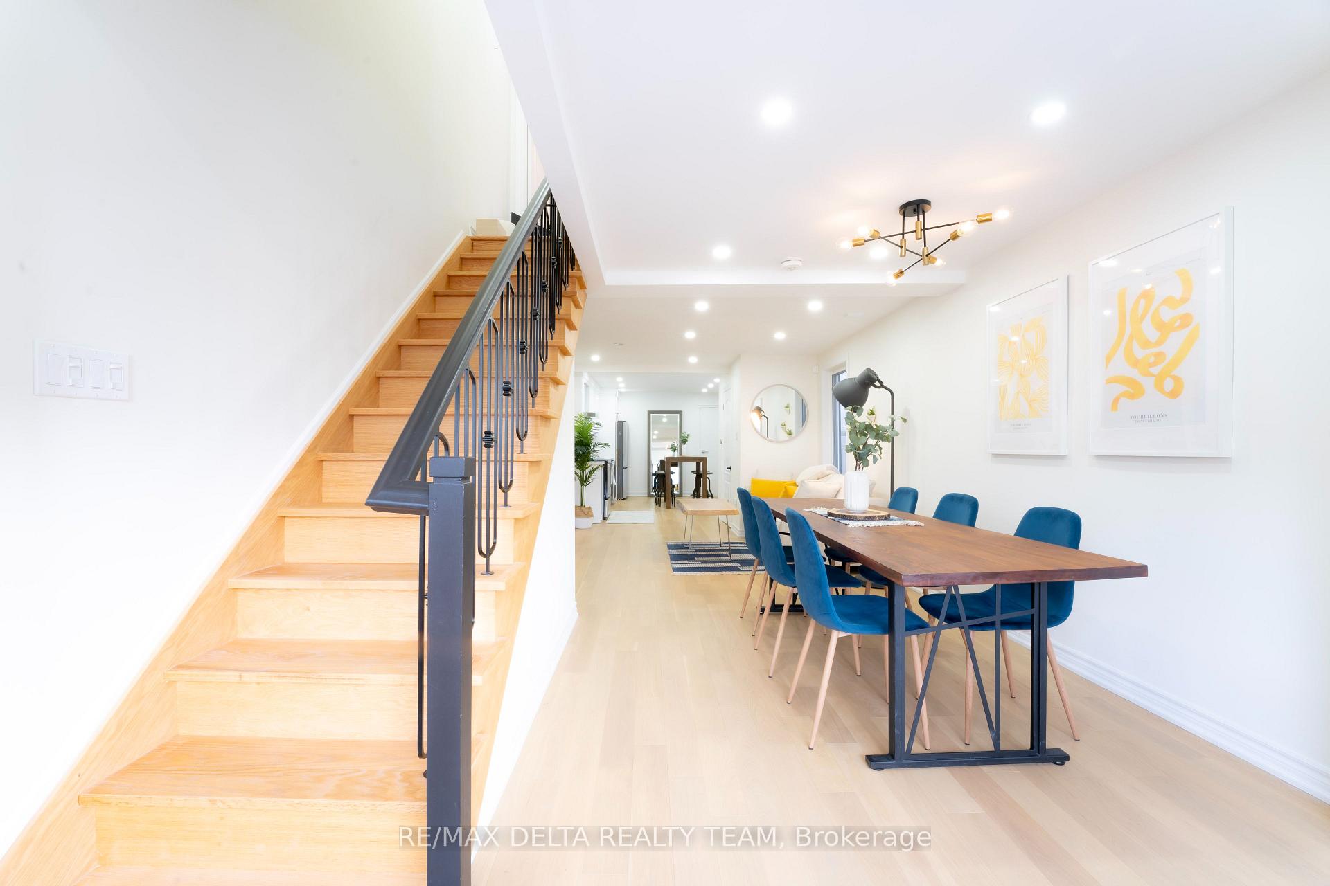 Photo 2 of 7 Craven Road, Toronto, Greenwood-Coxwell — HOMEH