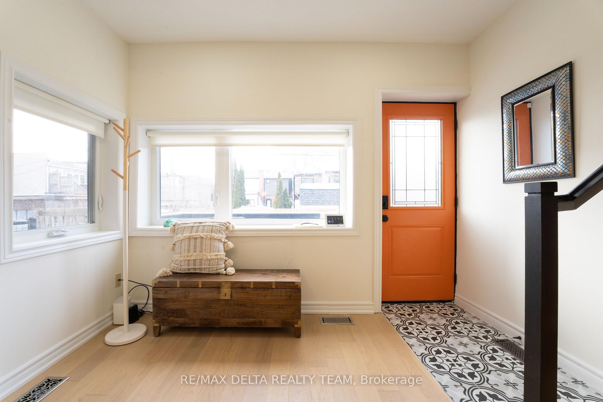 Photo 4 of 7 Craven Road, Toronto, Greenwood-Coxwell — HOMEH