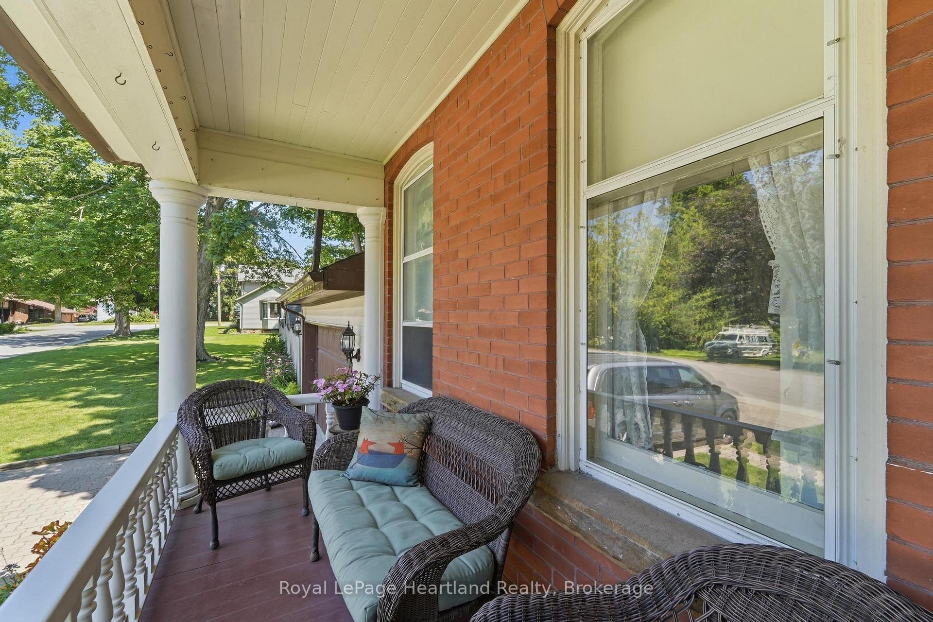 Photo 8 of 169 Ontario Street, Central Huron, Clinton — HOMEH