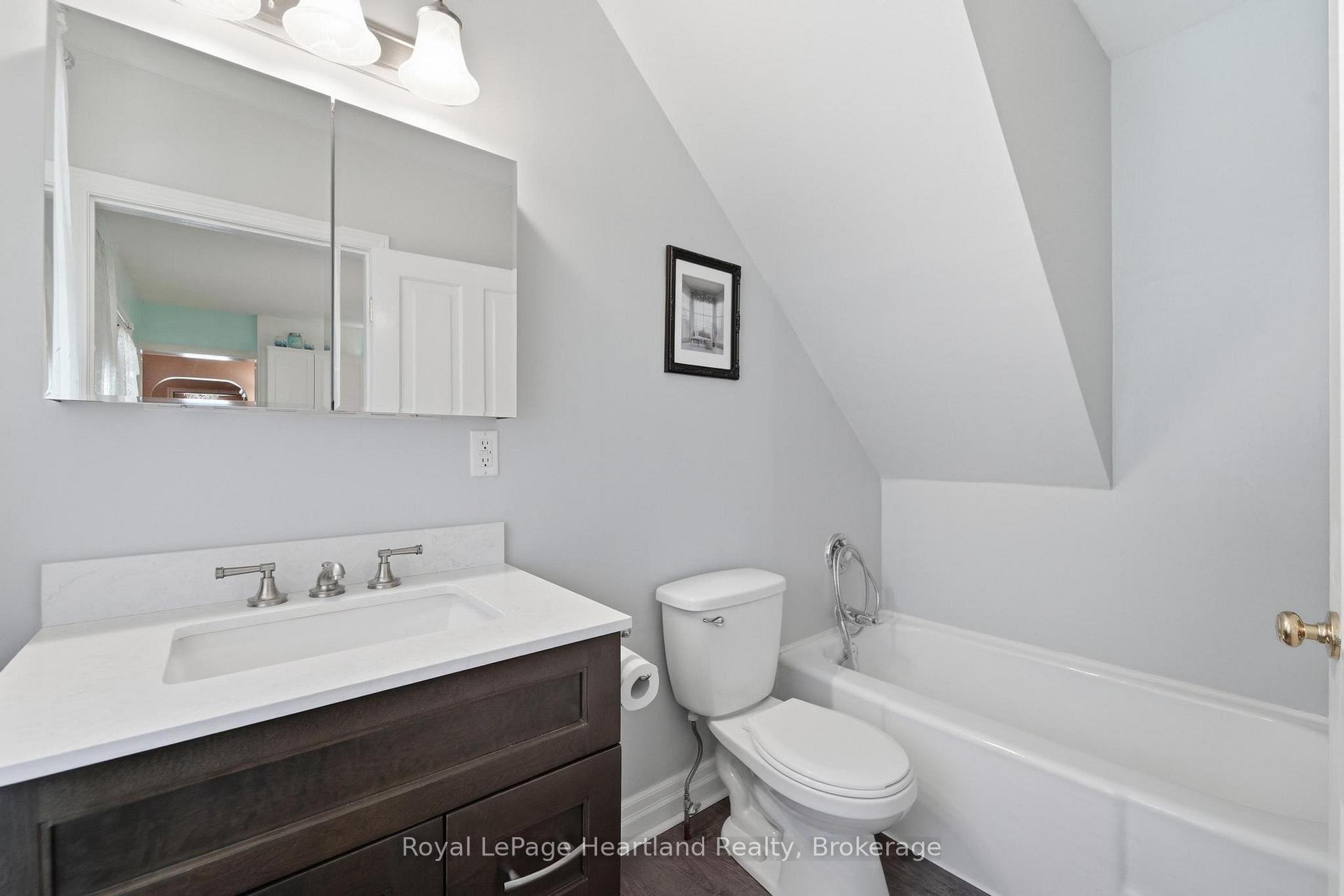 Photo 53 of 169 Ontario Street, Central Huron, Clinton — HOMEH