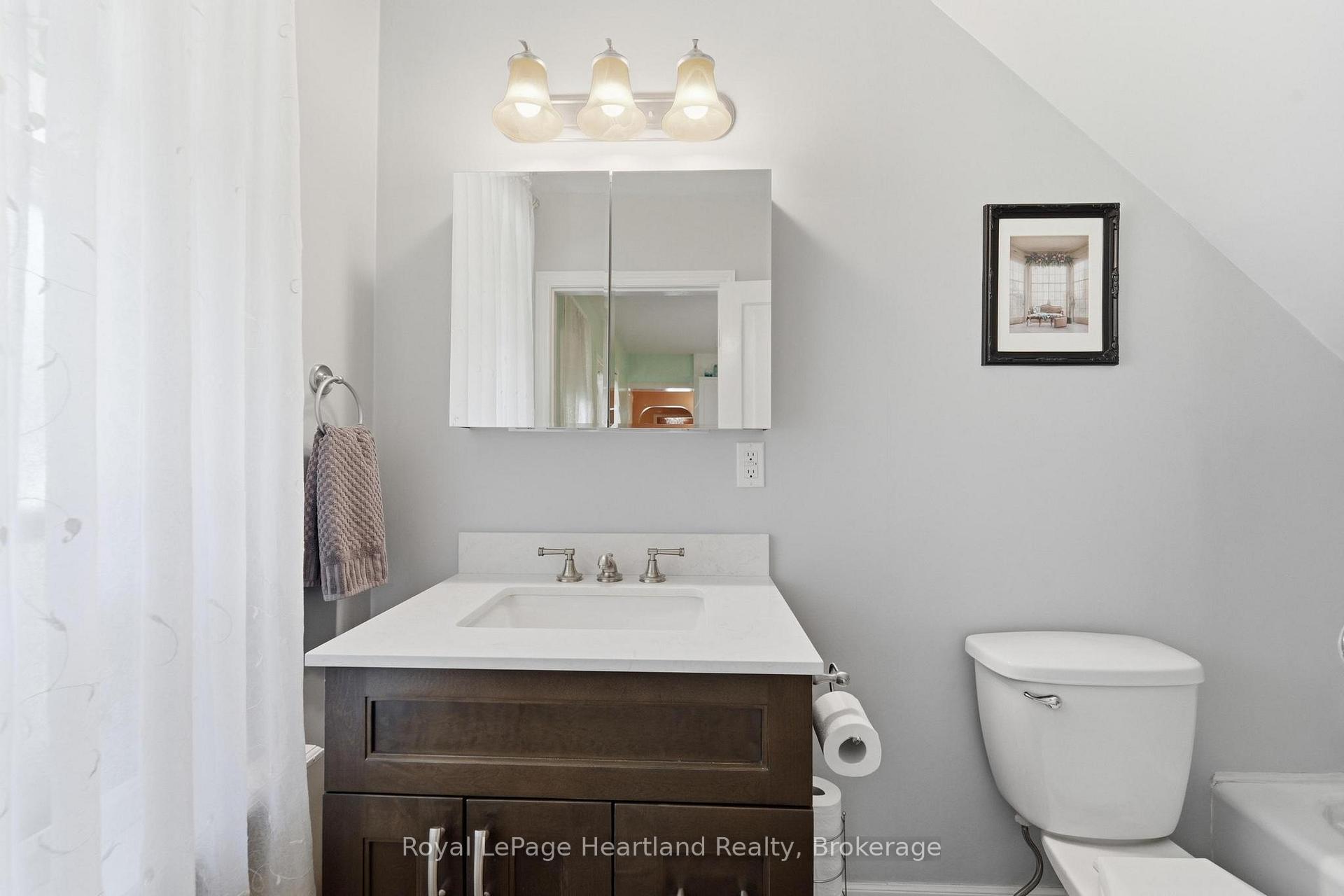 Photo 54 of 169 Ontario Street, Central Huron, Clinton — HOMEH