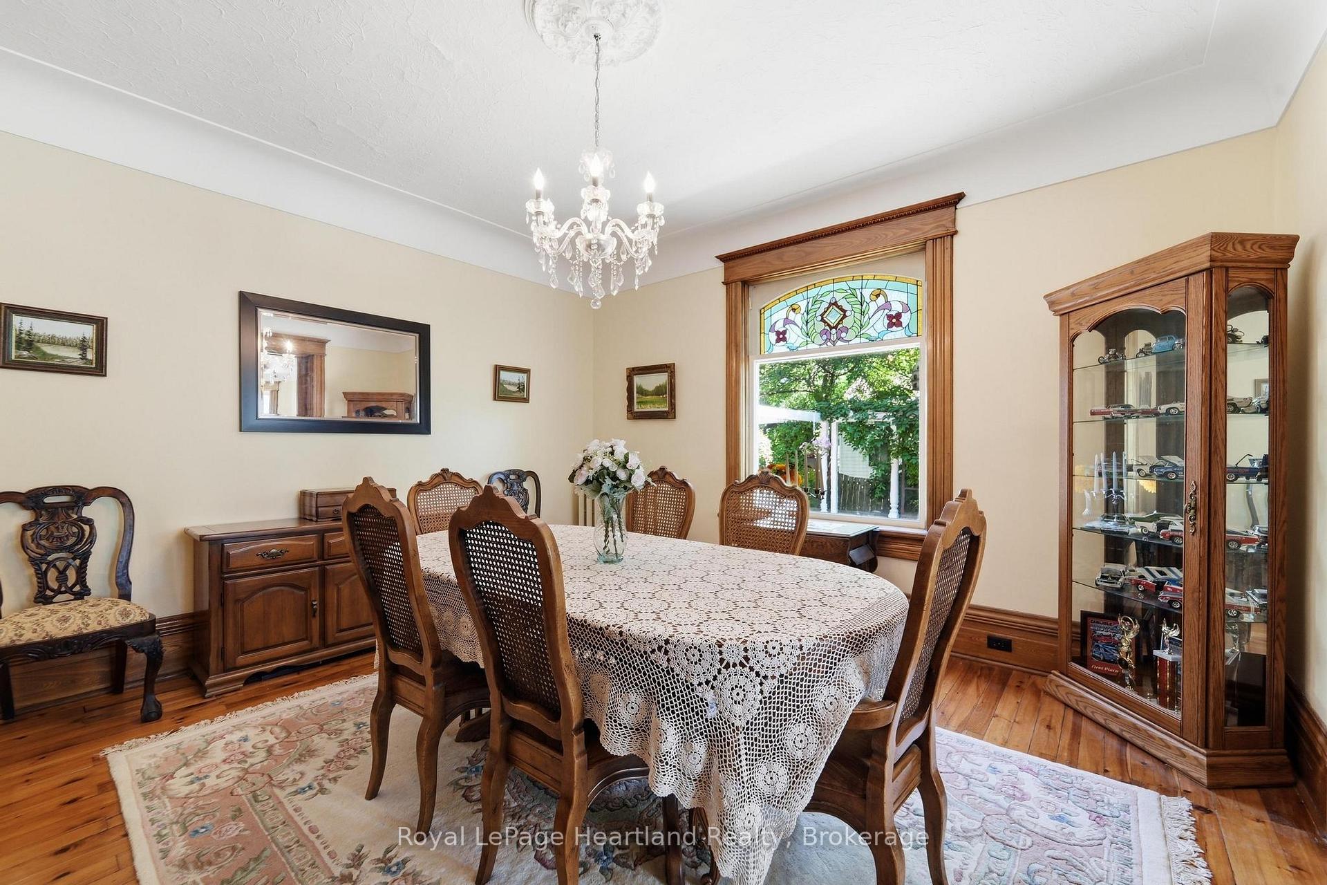 Photo 62 of 169 Ontario Street, Central Huron, Clinton — HOMEH