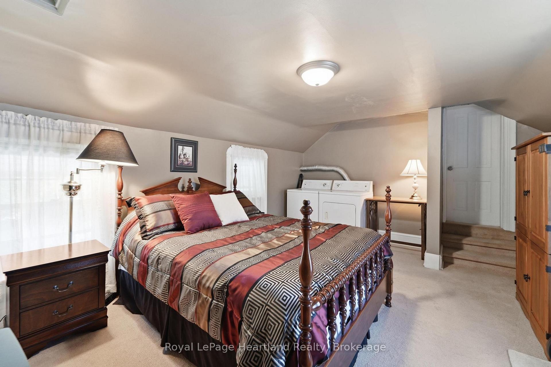 Photo 87 of 169 Ontario Street, Central Huron, Clinton — HOMEH