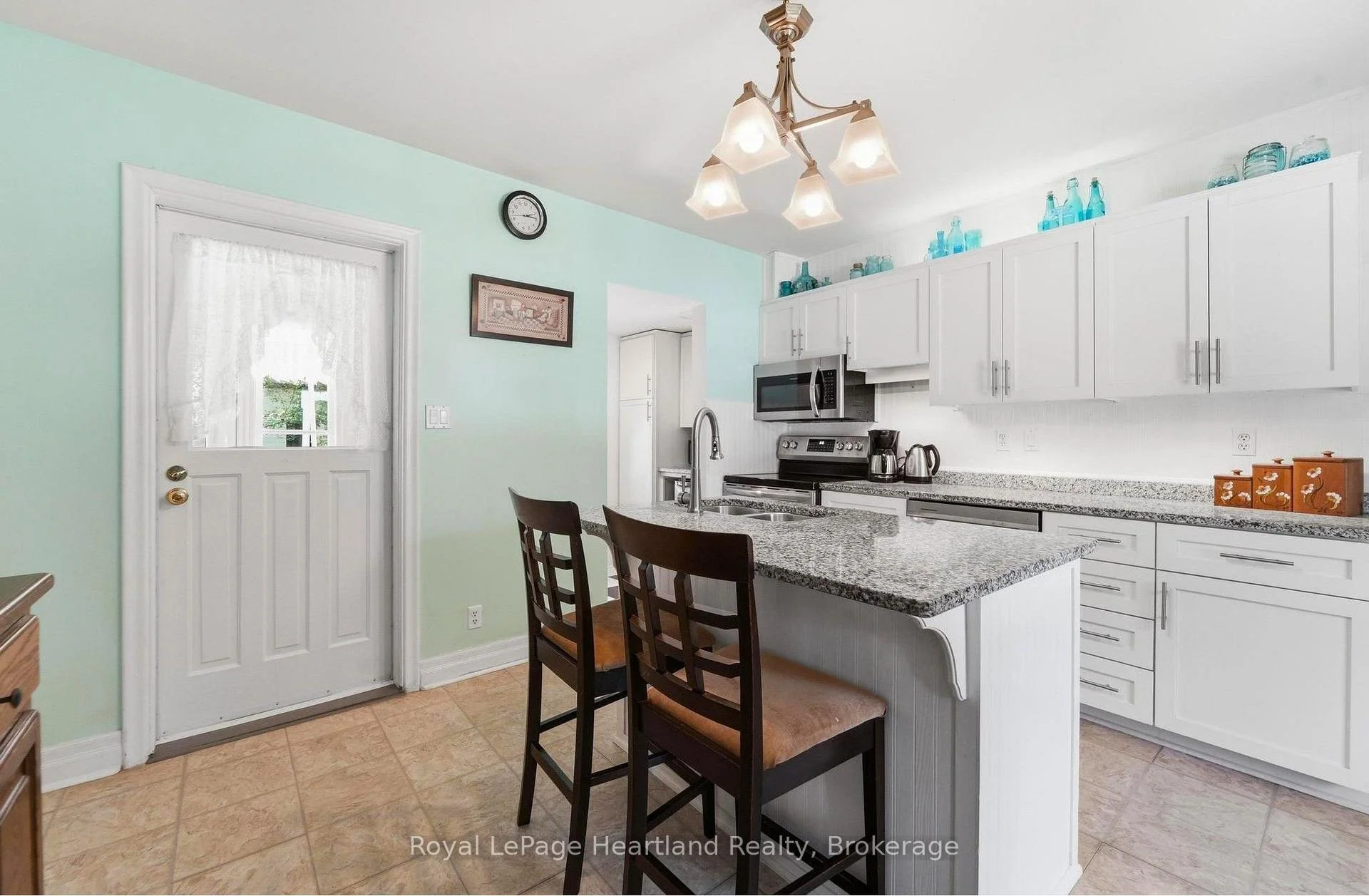 Photo 48 of 169 Ontario Street, Central Huron, Clinton — HOMEH