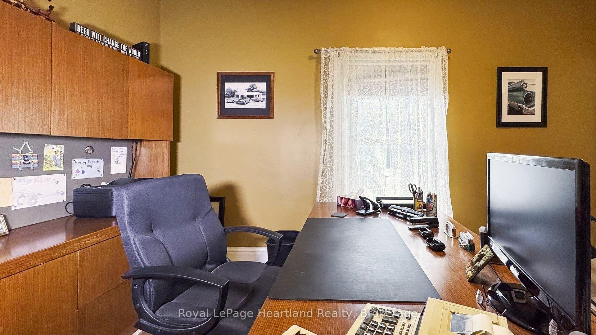 Photo 84 of 169 Ontario Street, Central Huron, Clinton — HOMEH