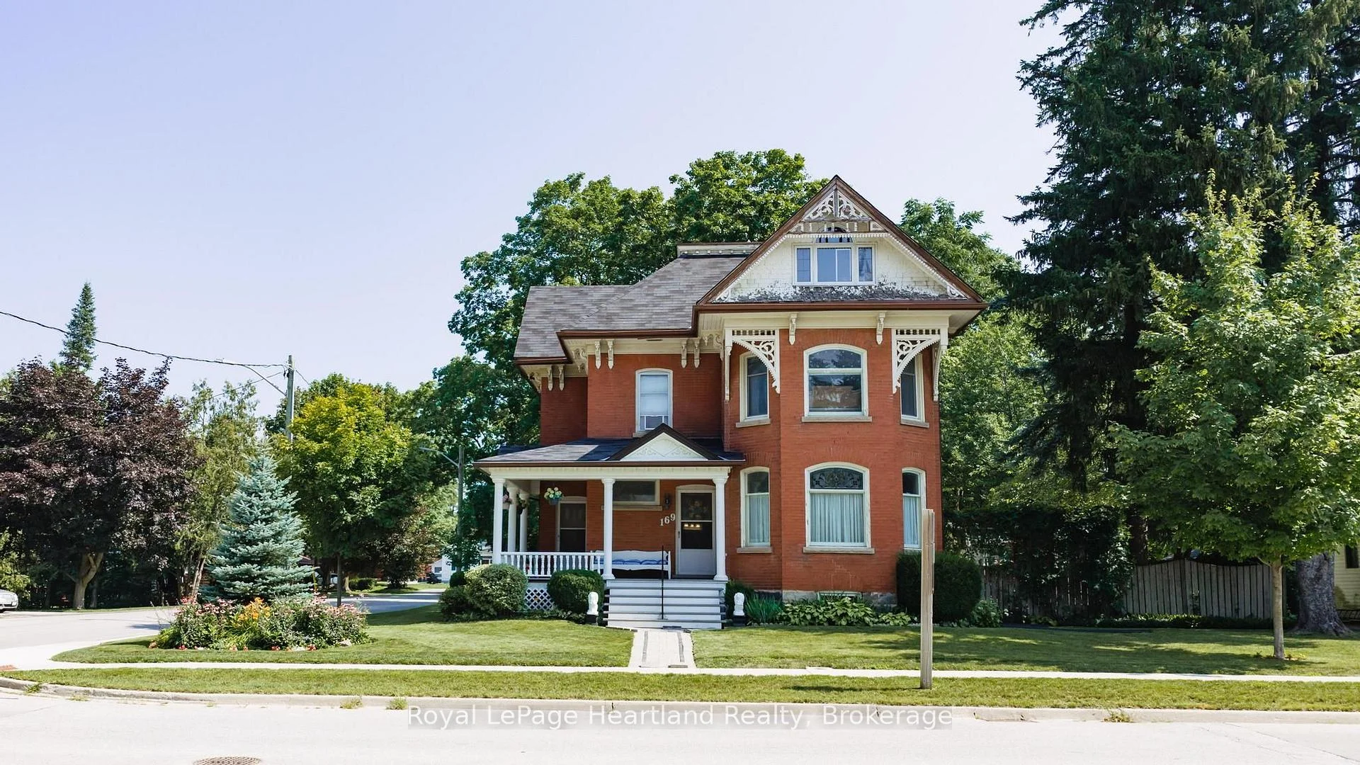 Photo 106 of 169 Ontario Street, Central Huron, Clinton — HOMEH