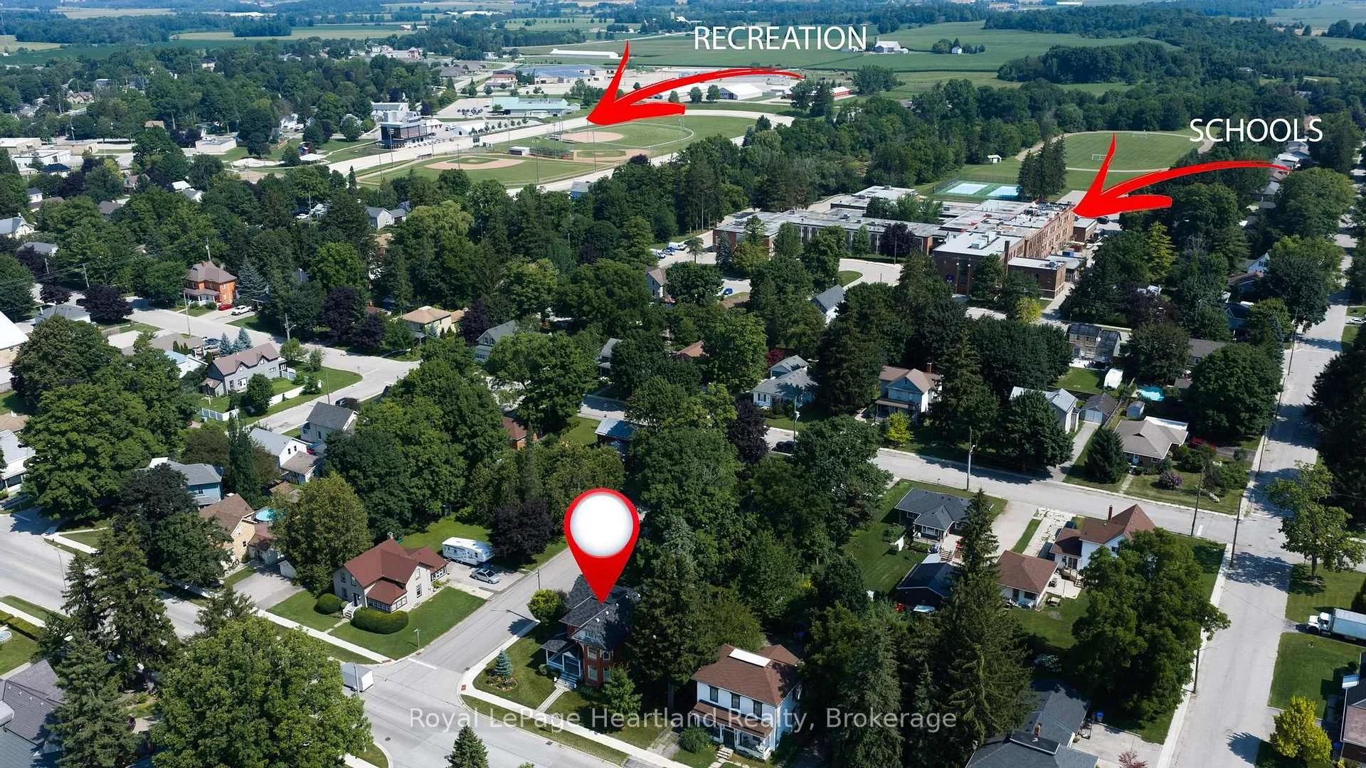 Photo 10 of 169 Ontario Street, Central Huron, Clinton — HOMEH