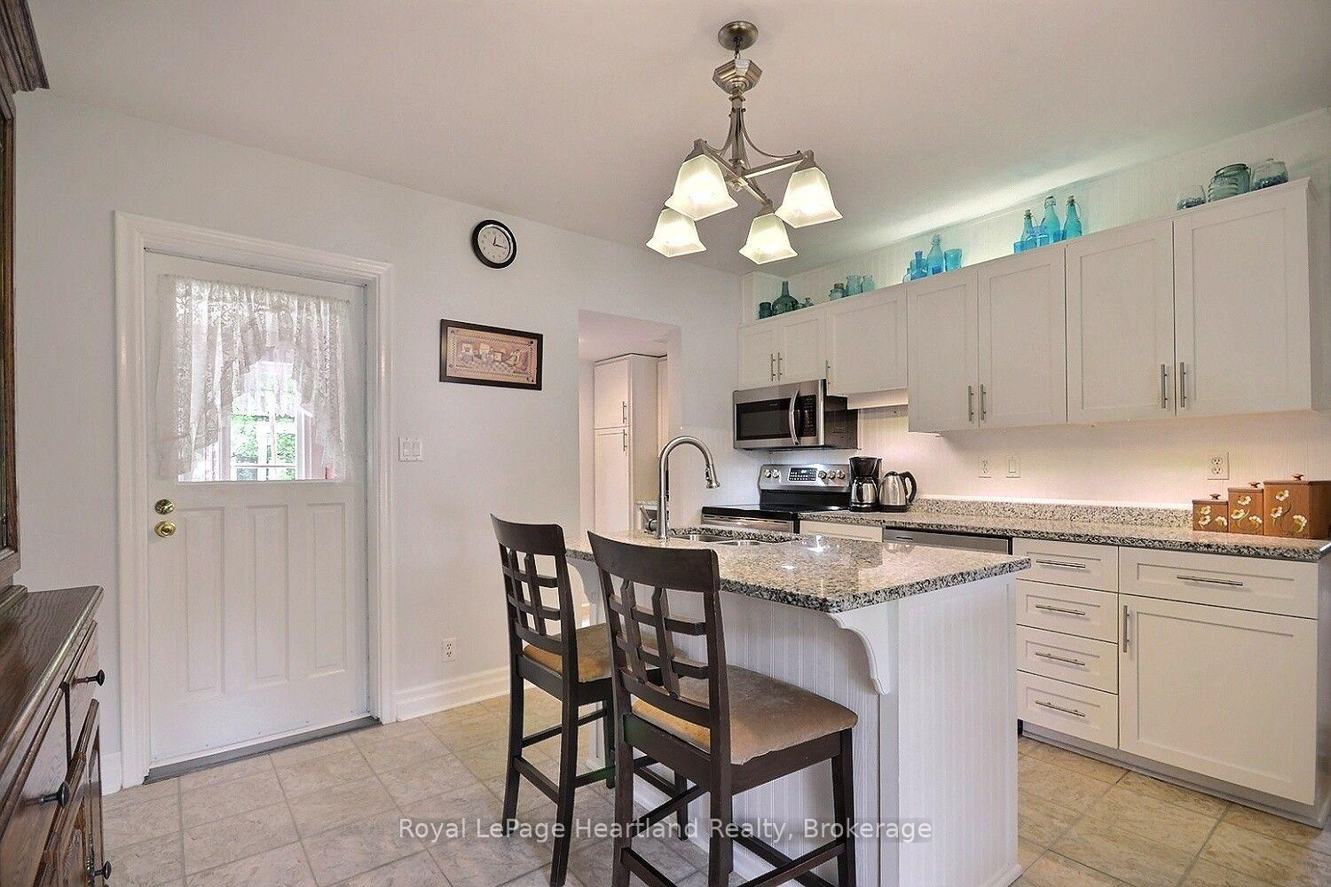 Photo 43 of 169 Ontario Street, Central Huron, Clinton — HOMEH