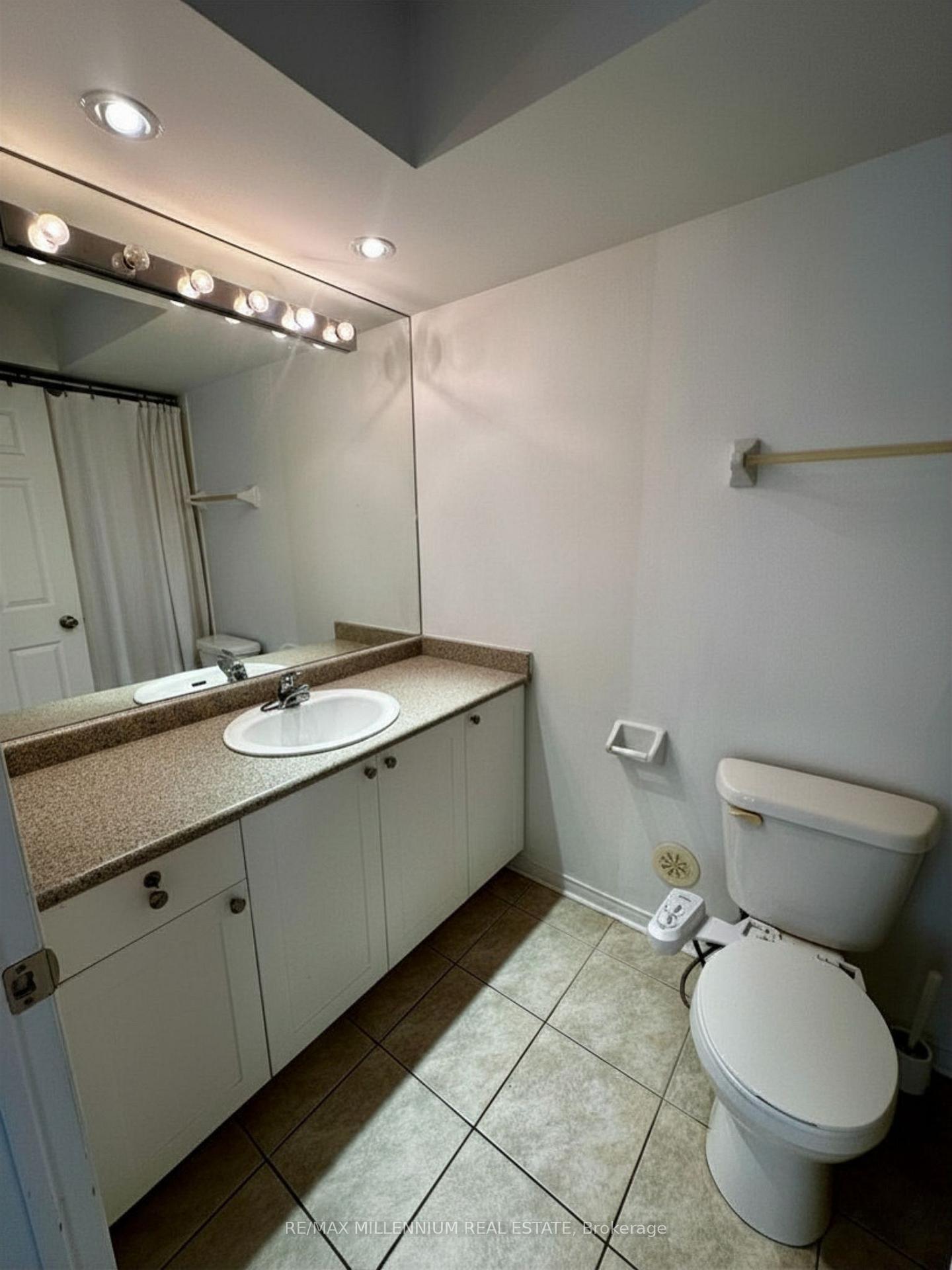 Photo 27 of Unit 73, 3050 Erin Centre Boulevard, Mississauga, Churchill Meadows — HOMEH