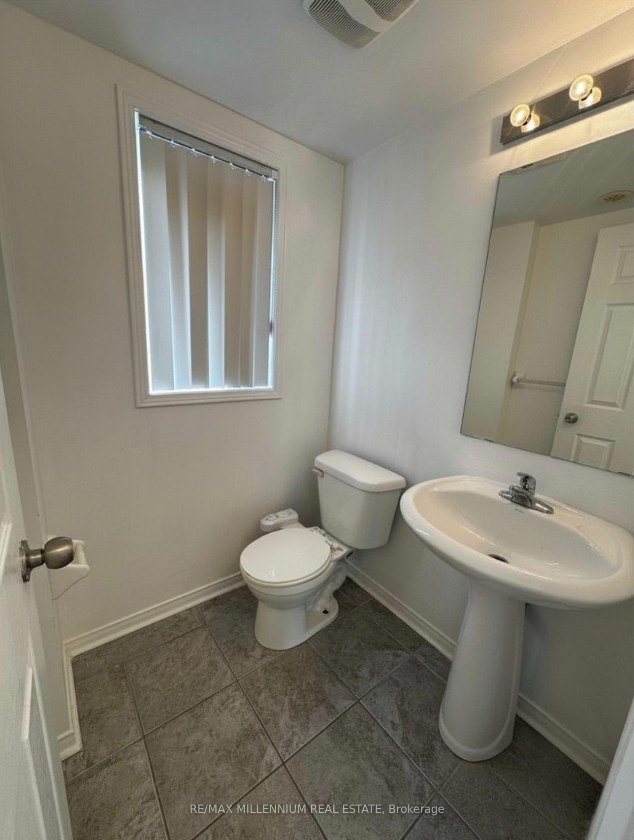 Photo 12 of Unit 73, 3050 Erin Centre Boulevard, Mississauga, Churchill Meadows — HOMEH