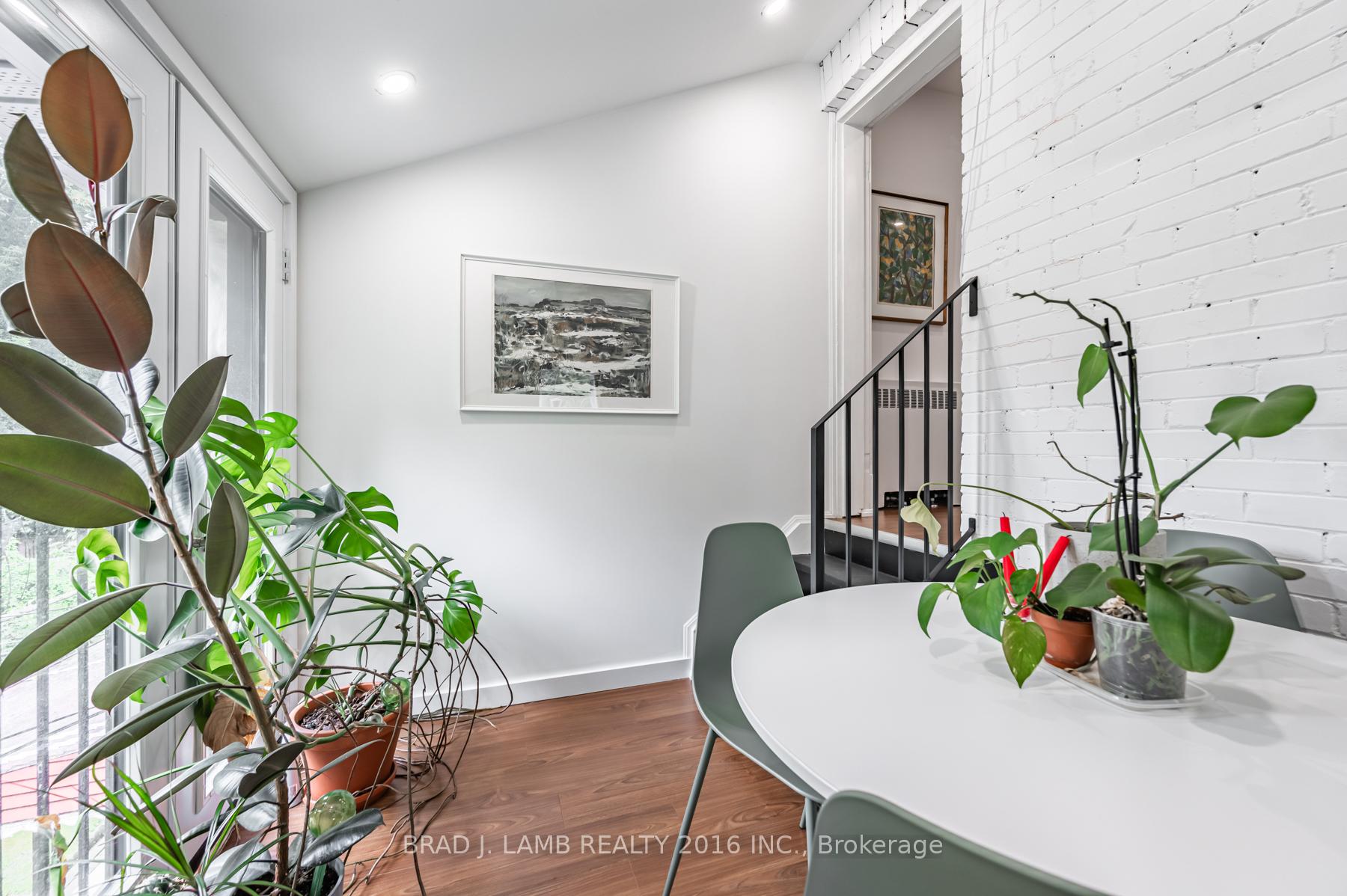 Photo 4 of Unit 4, 56 Wright Avenue, Toronto, Roncesvalles — HOMEH
