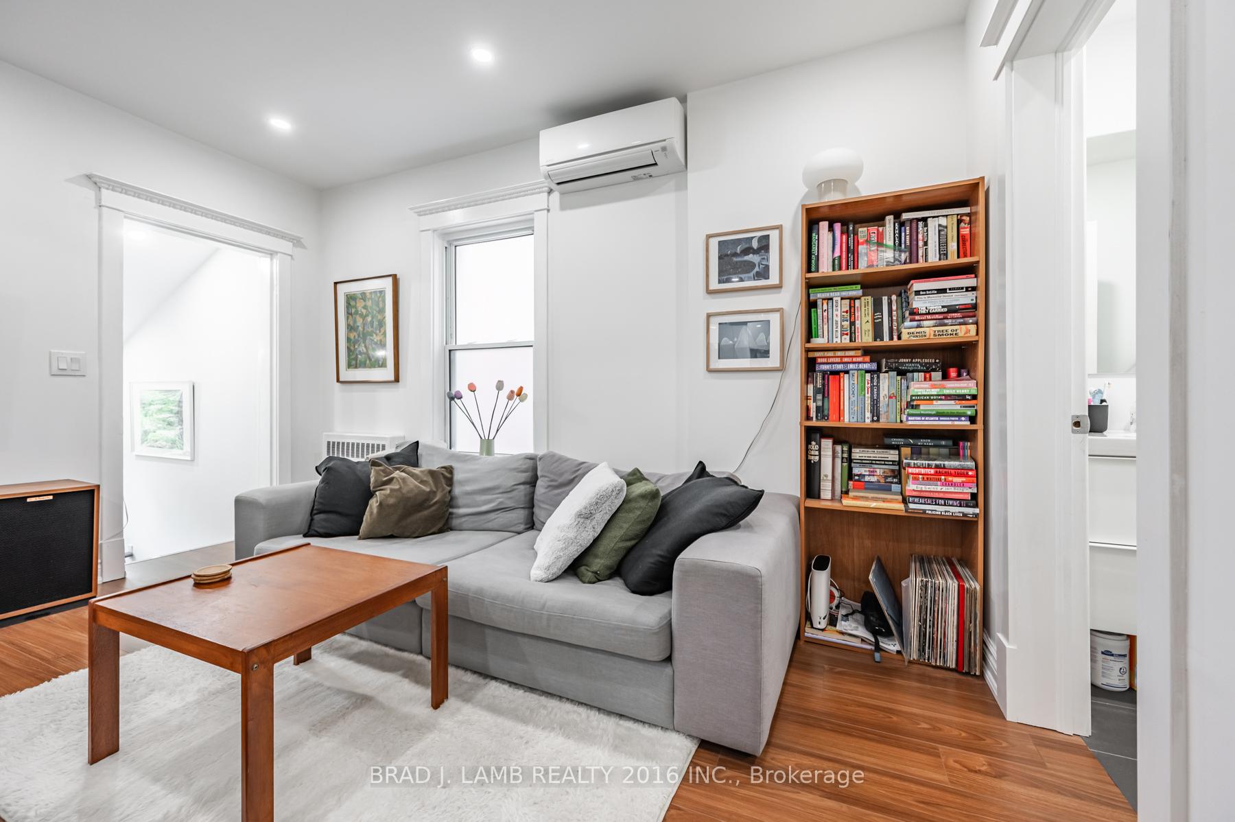 Photo 7 of Unit 4, 56 Wright Avenue, Toronto, Roncesvalles — HOMEH