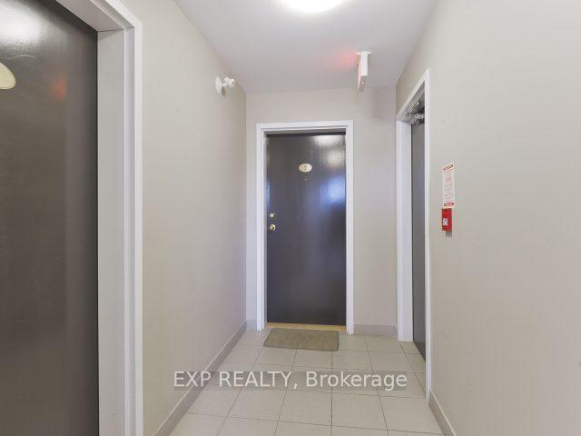 Photo 5 of Unit 7, 129 Isaac Devins Boulevard, North York, Humberlea-Pelmo Park — HOMEH