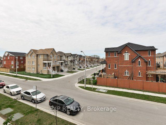 Photo 21 of Unit 7, 129 Isaac Devins Boulevard, North York, Humberlea-Pelmo Park — HOMEH