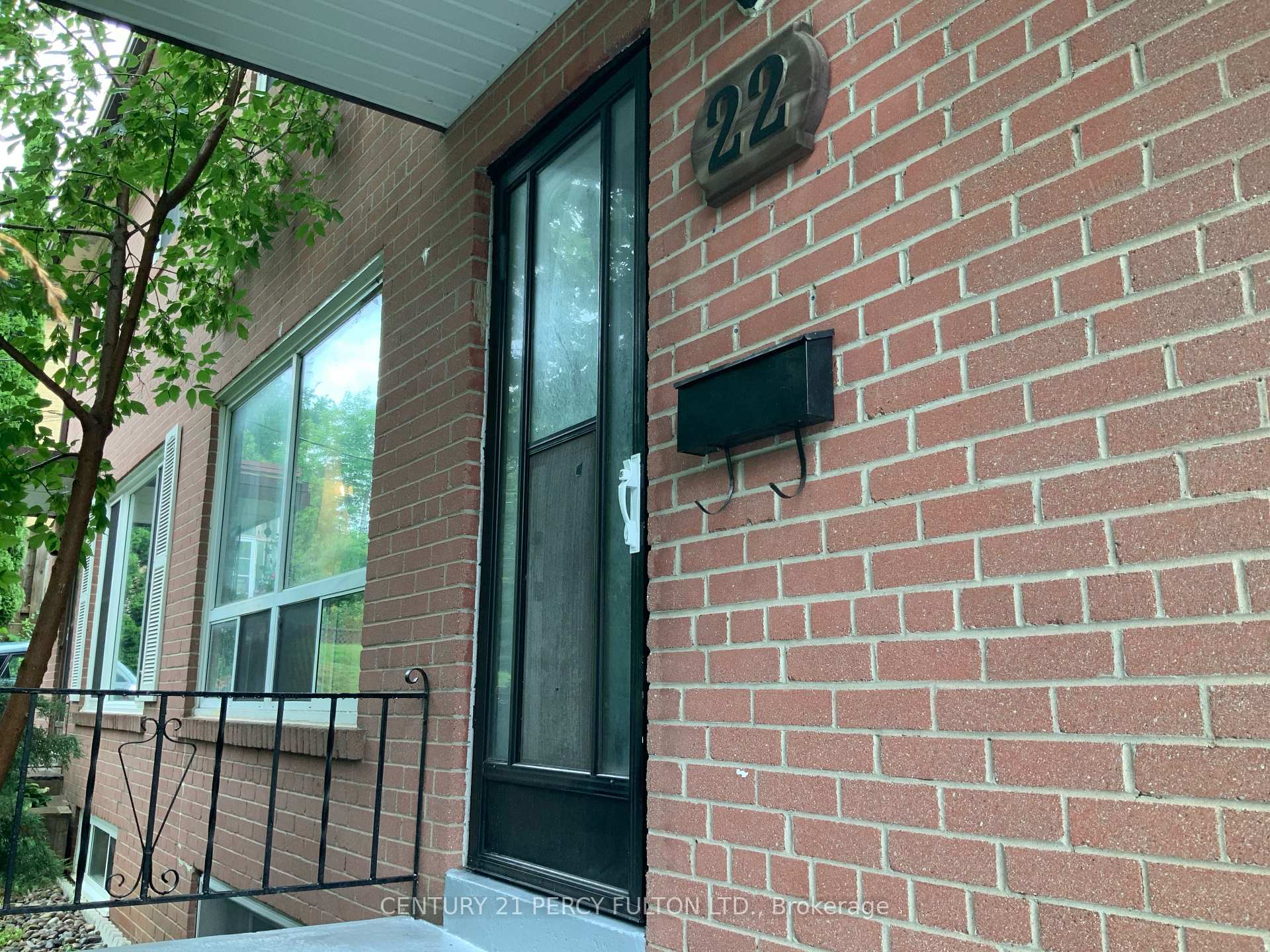 Photo 3 of Unit Main, 22 Mill Street, Markham, Vinegar Hill — HOMEH