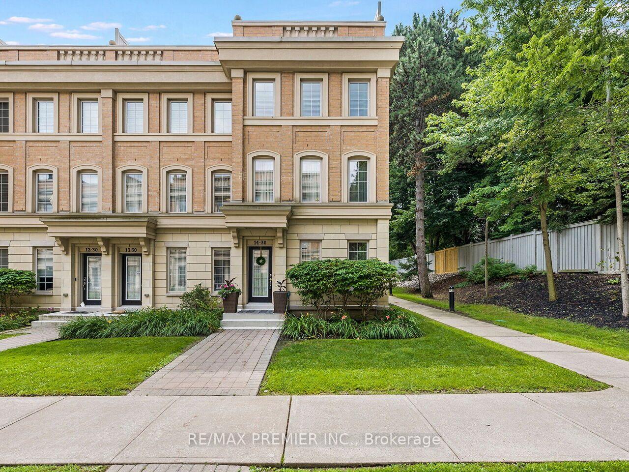 Front of Unit 14, 30 Hargrave Lane