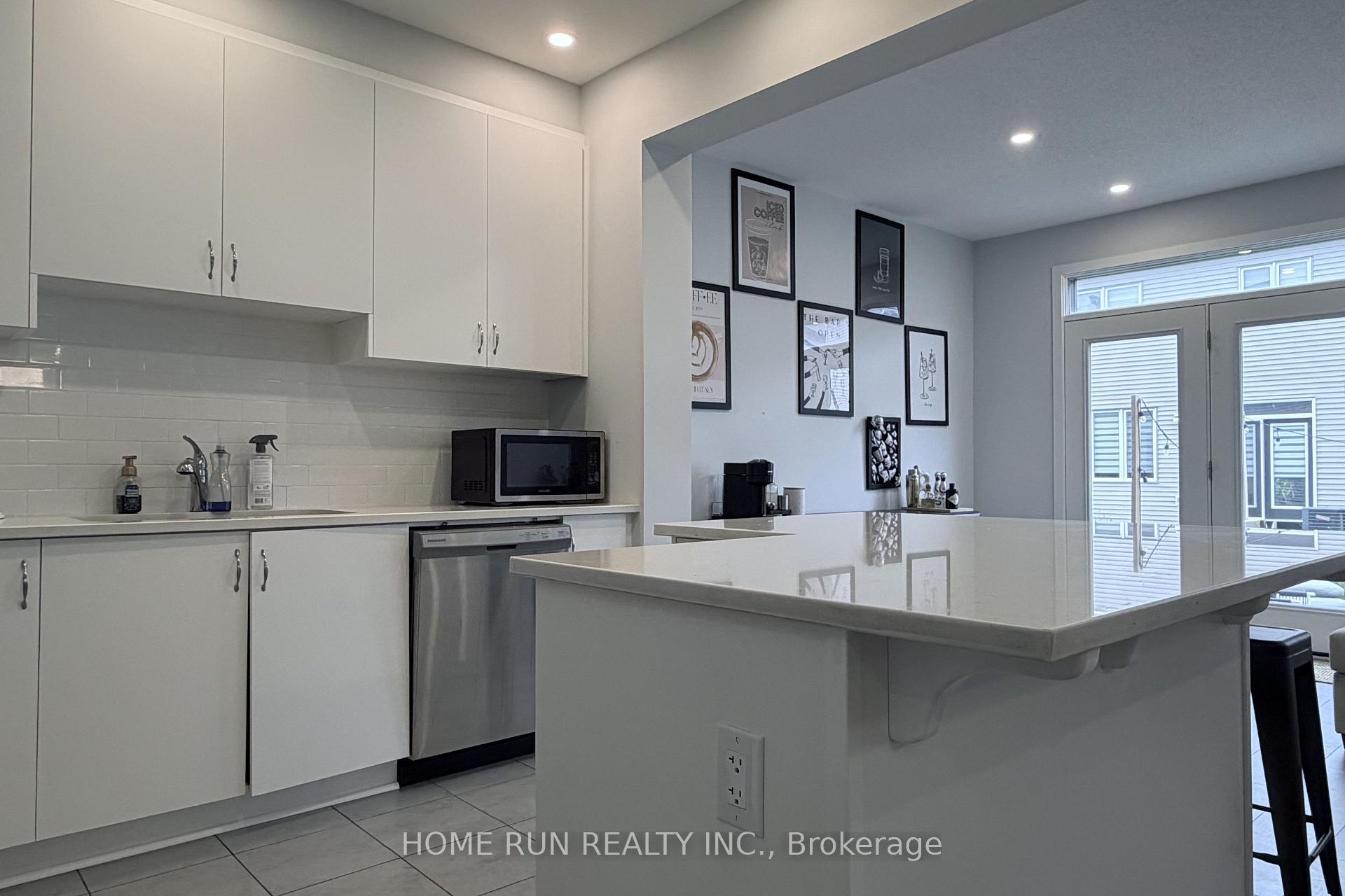 Photo 6 of 219 Billrian Crescent, Ottawa, Stittsville (North) — HOMEH