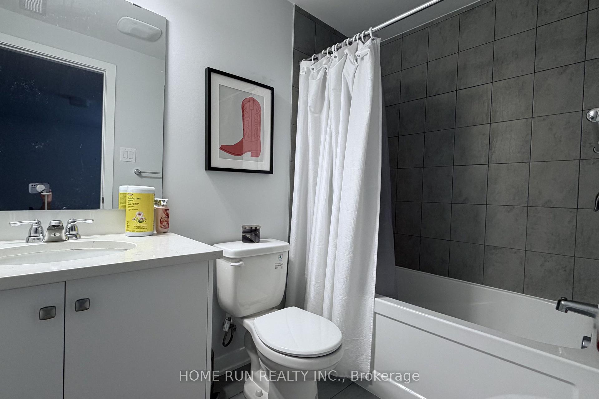 Photo 22 of 219 Billrian Crescent, Ottawa, Stittsville (North) — HOMEH