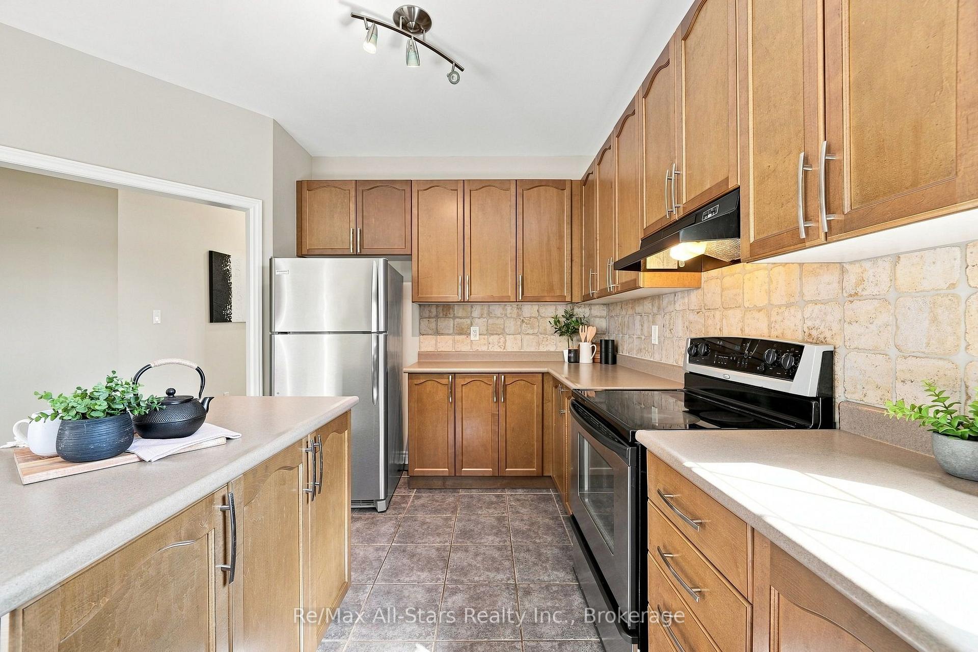 Photo 15 of 90 Roseborough Drive, Scugog, Port Perry — HOMEH