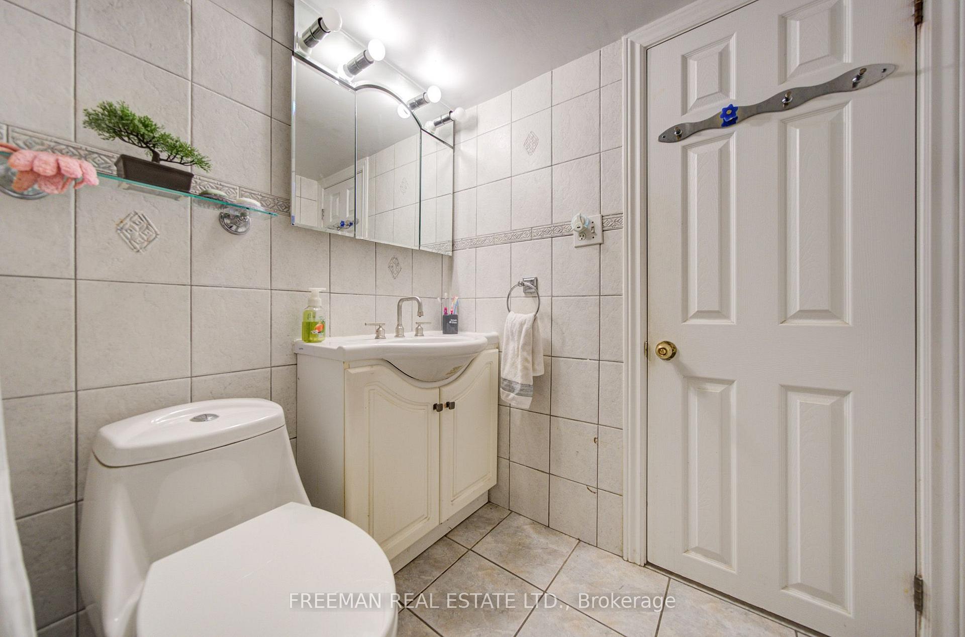 Photo 48 of Unit Bsmt, 723 Euclid Avenue, Toronto, The Annex — HOMEH