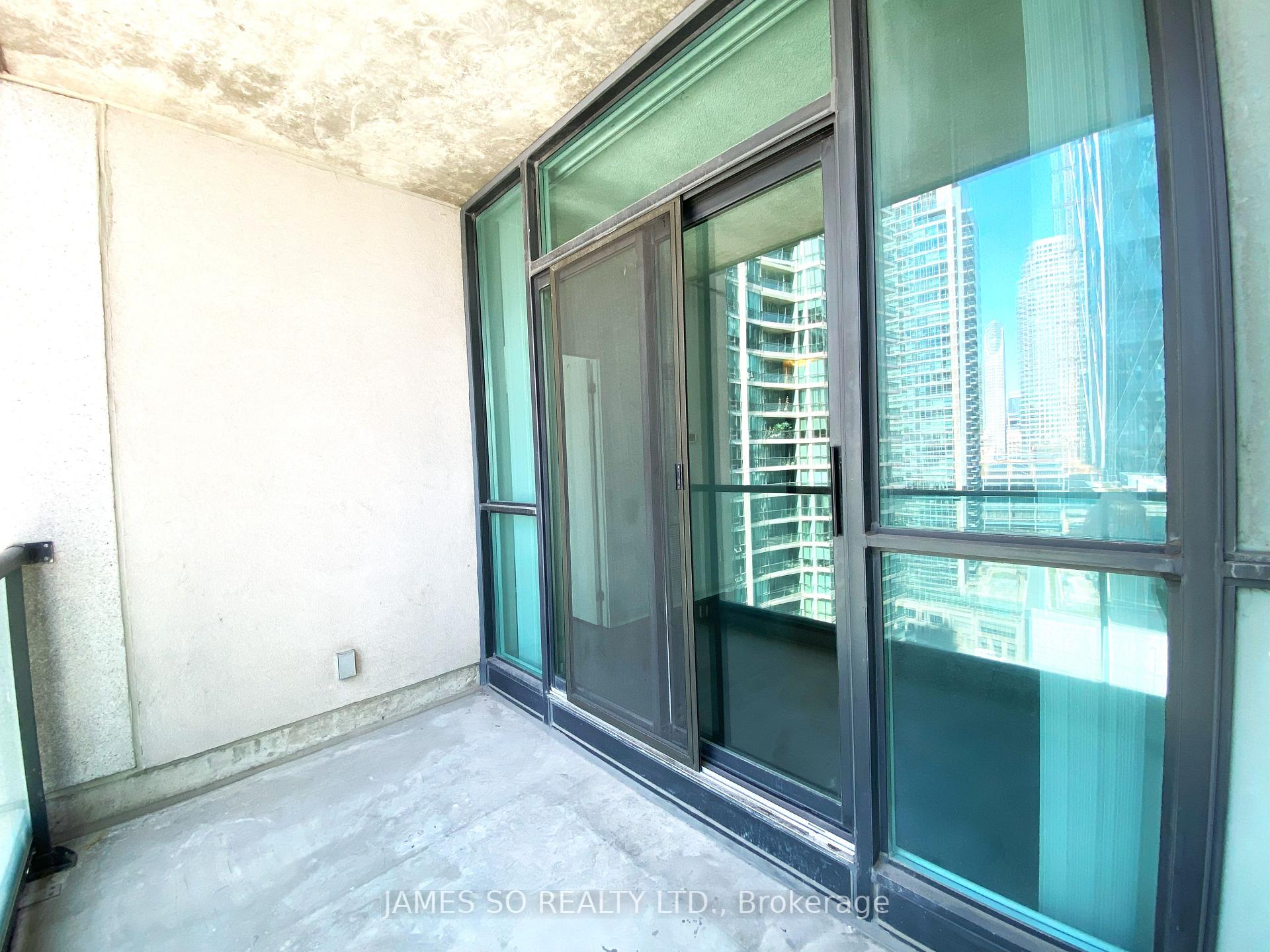 Photo 7 of Unit 1901, 12 Yonge Street, Toronto, Waterfront Communities — HOMEH