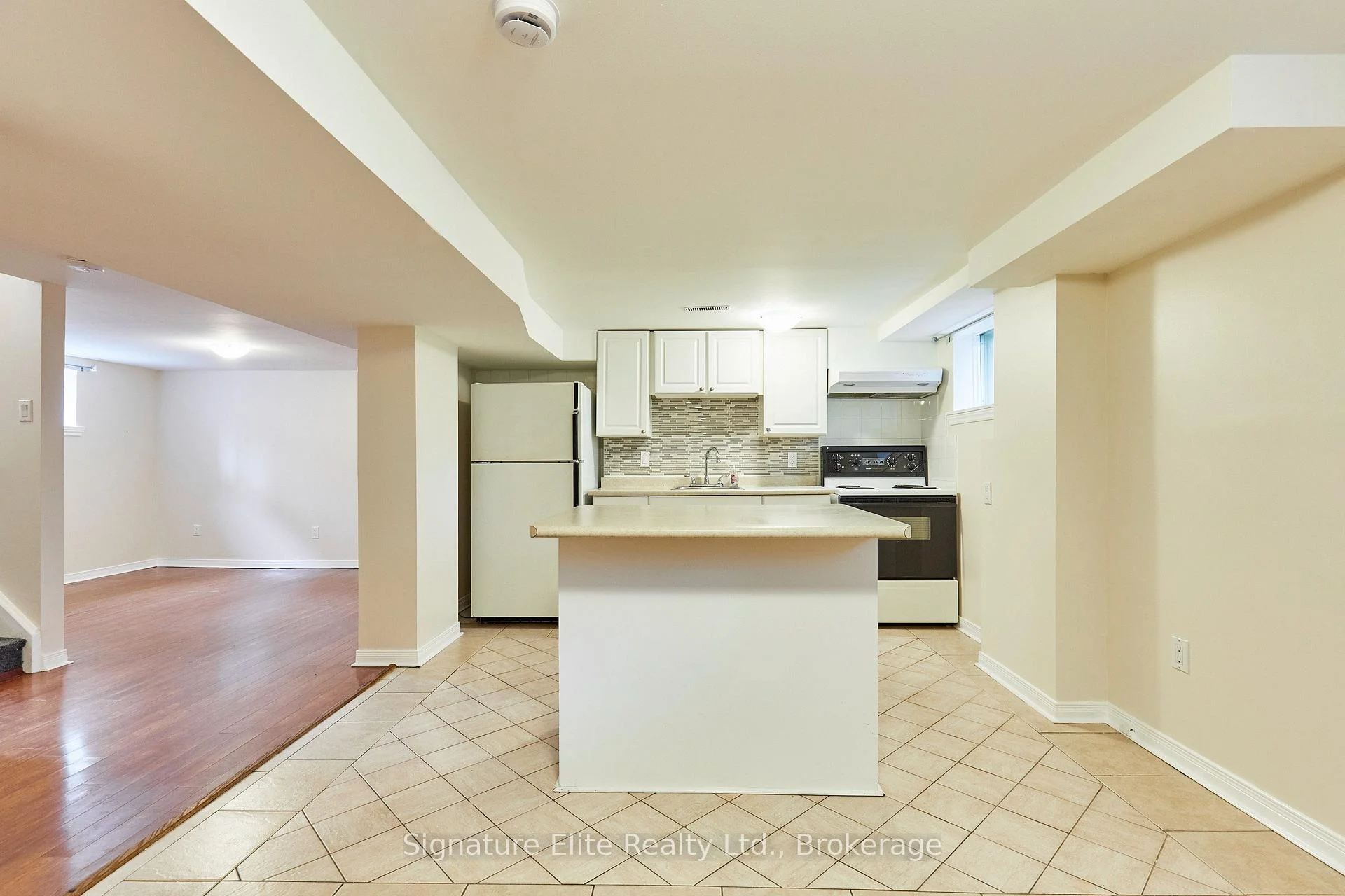 Photo 21 of Unit Lower, 903 King Street E, Oshawa, Donevan — HOMEH