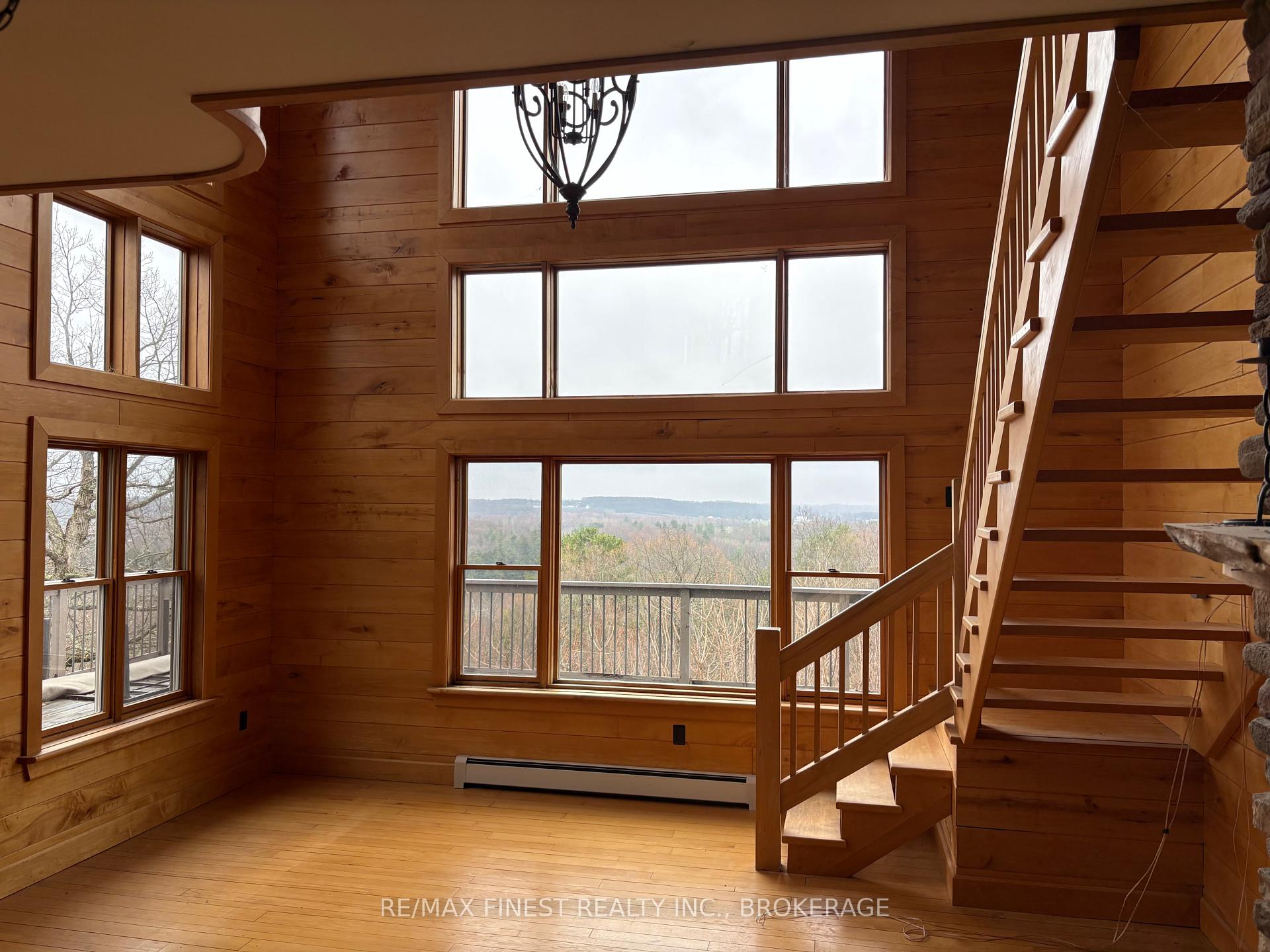Photo 11 of 1035 Sweetfern Lane, Frontenac, Frontenac South — HOMEH