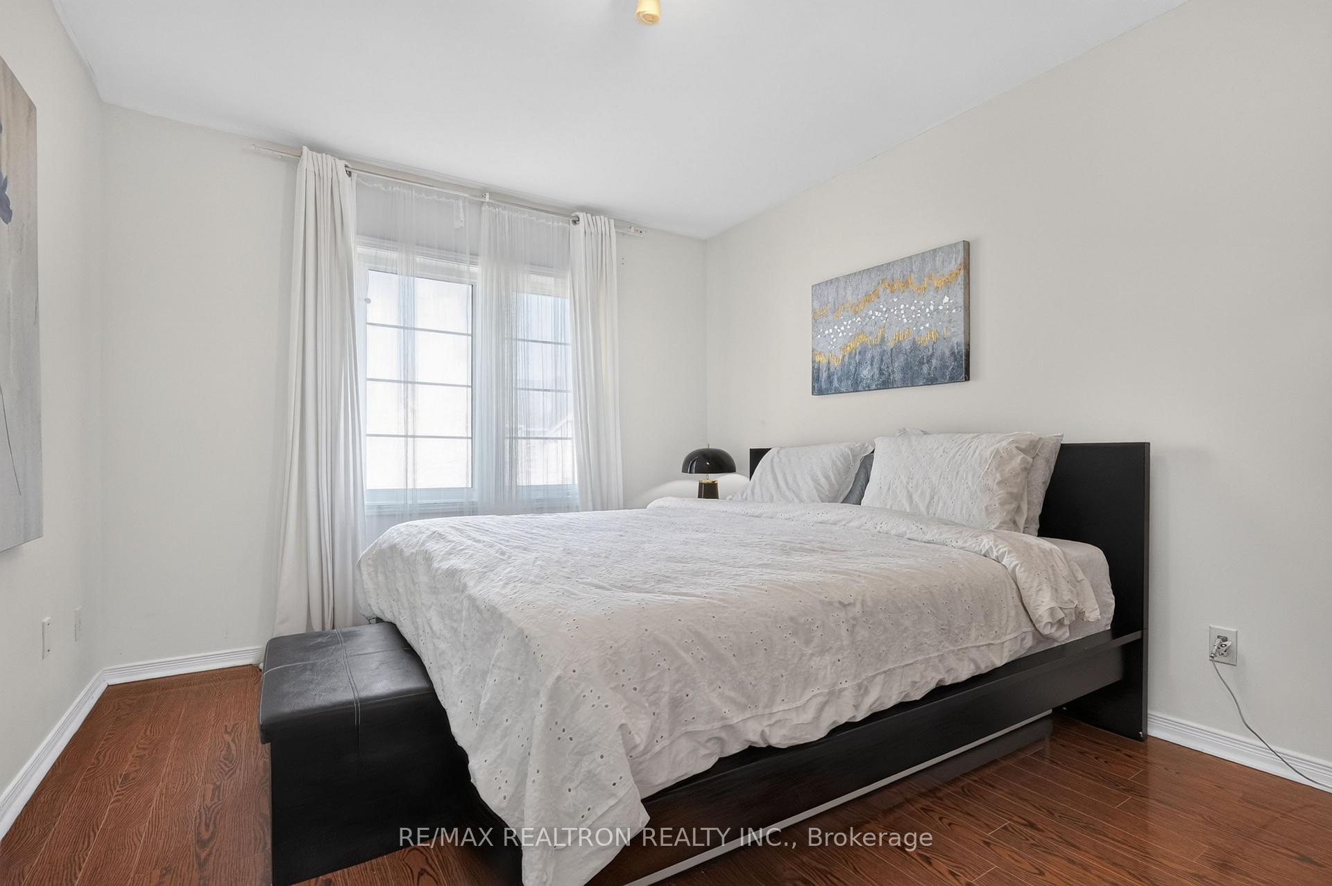 Photo 22 of 24 Cullcastle Street, Ajax, South West — HOMEH