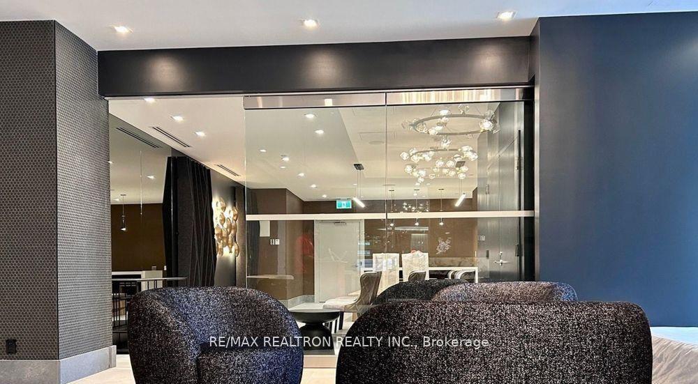 Photo 3 of Unit 712, 8 Widmer Street, Toronto, Waterfront Communities — HOMEH