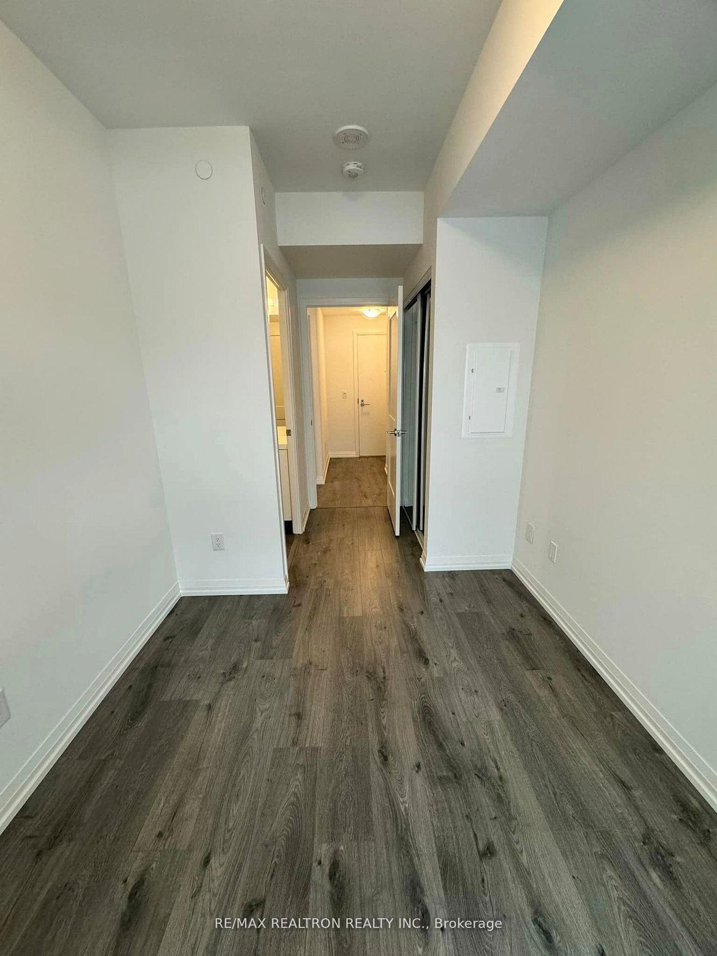 Photo 13 of Unit 712, 8 Widmer Street, Toronto, Waterfront Communities — HOMEH