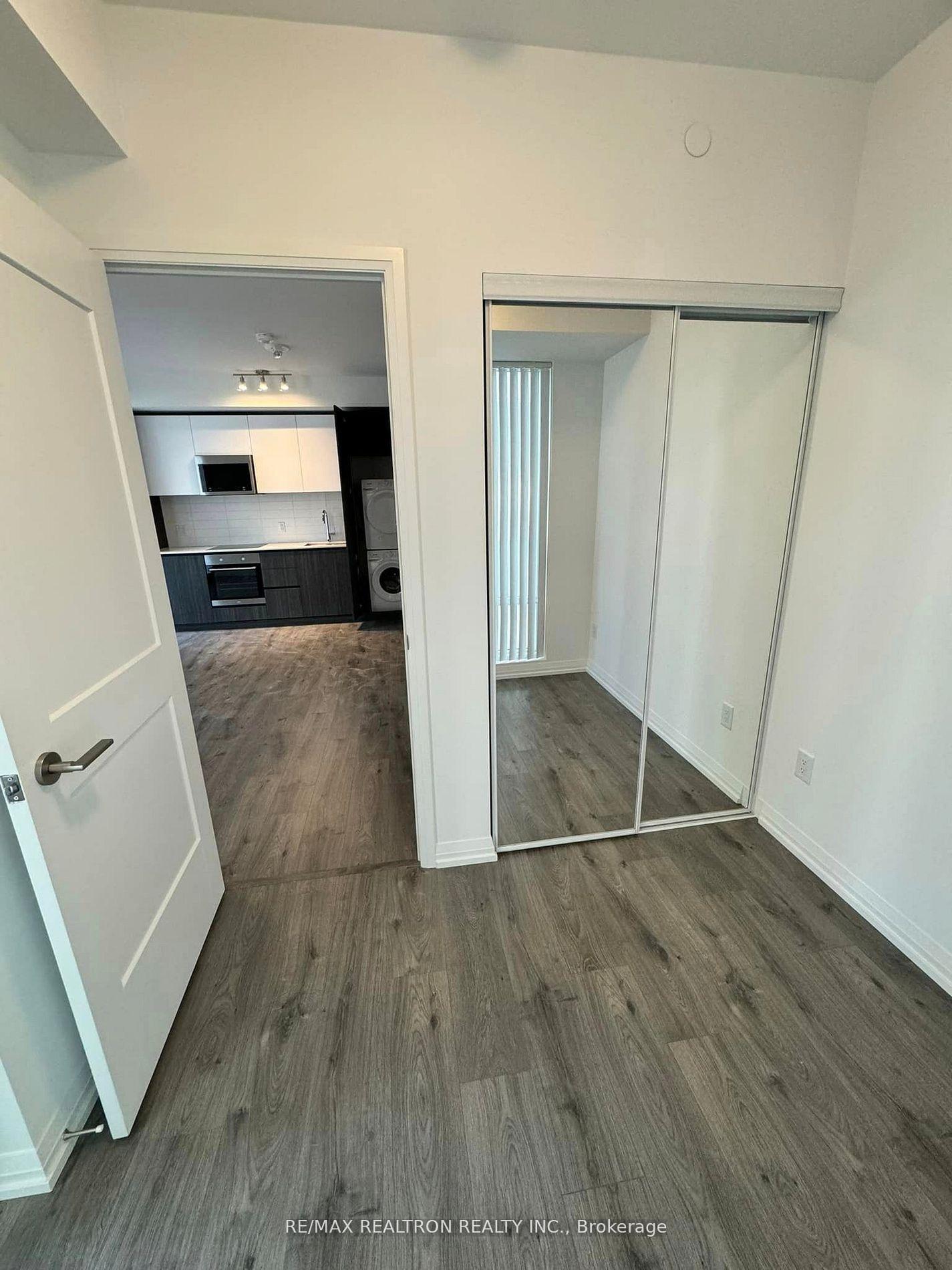 Photo 17 of Unit 712, 8 Widmer Street, Toronto, Waterfront Communities — HOMEH