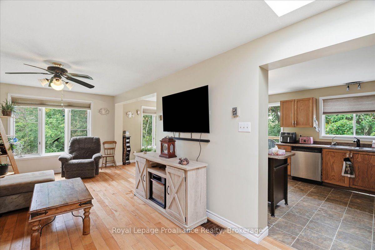 Photo 7 of 88 A Price Road, Tweed, Elzevir (Twp) — HOMEH