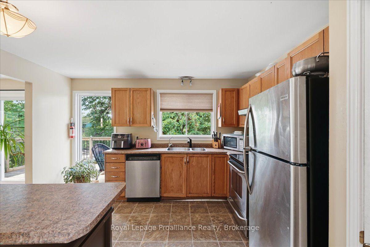 Photo 9 of 88 A Price Road, Tweed, Elzevir (Twp) — HOMEH