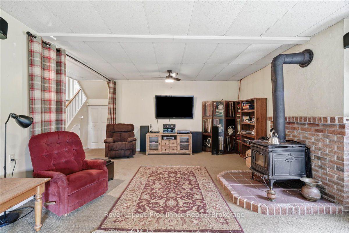 Photo 26 of 88 A Price Road, Tweed, Elzevir (Twp) — HOMEH