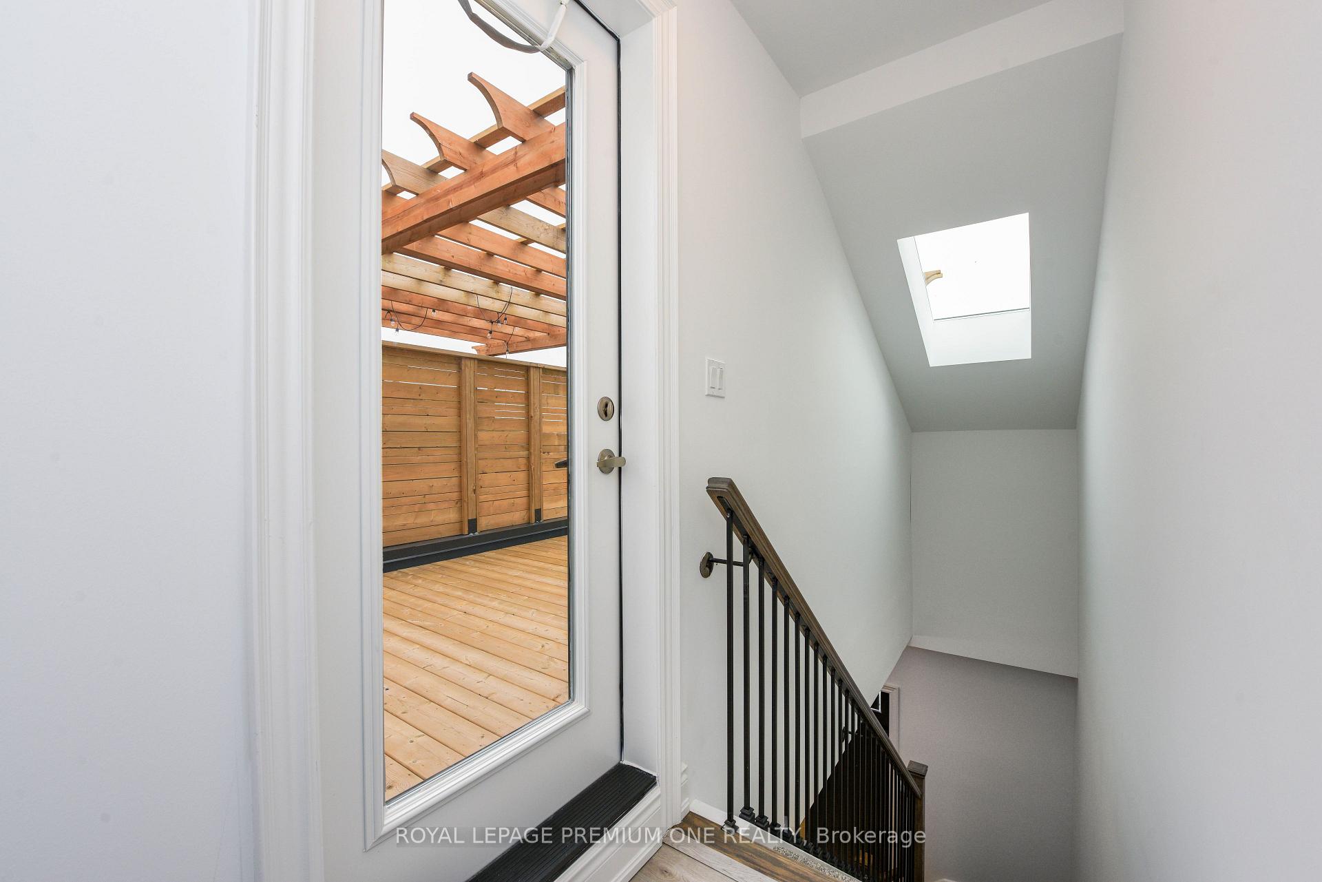 Photo 61 of Unit 305, 38 Earlington Avenue, Etobicoke, Kingsway South — HOMEH