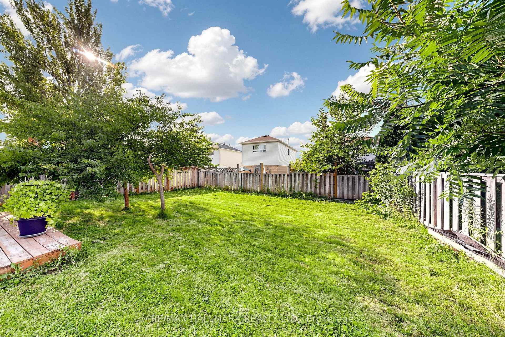 Photo 22 of 90 Barre Drive, Barrie, Painswick North — HOMEH